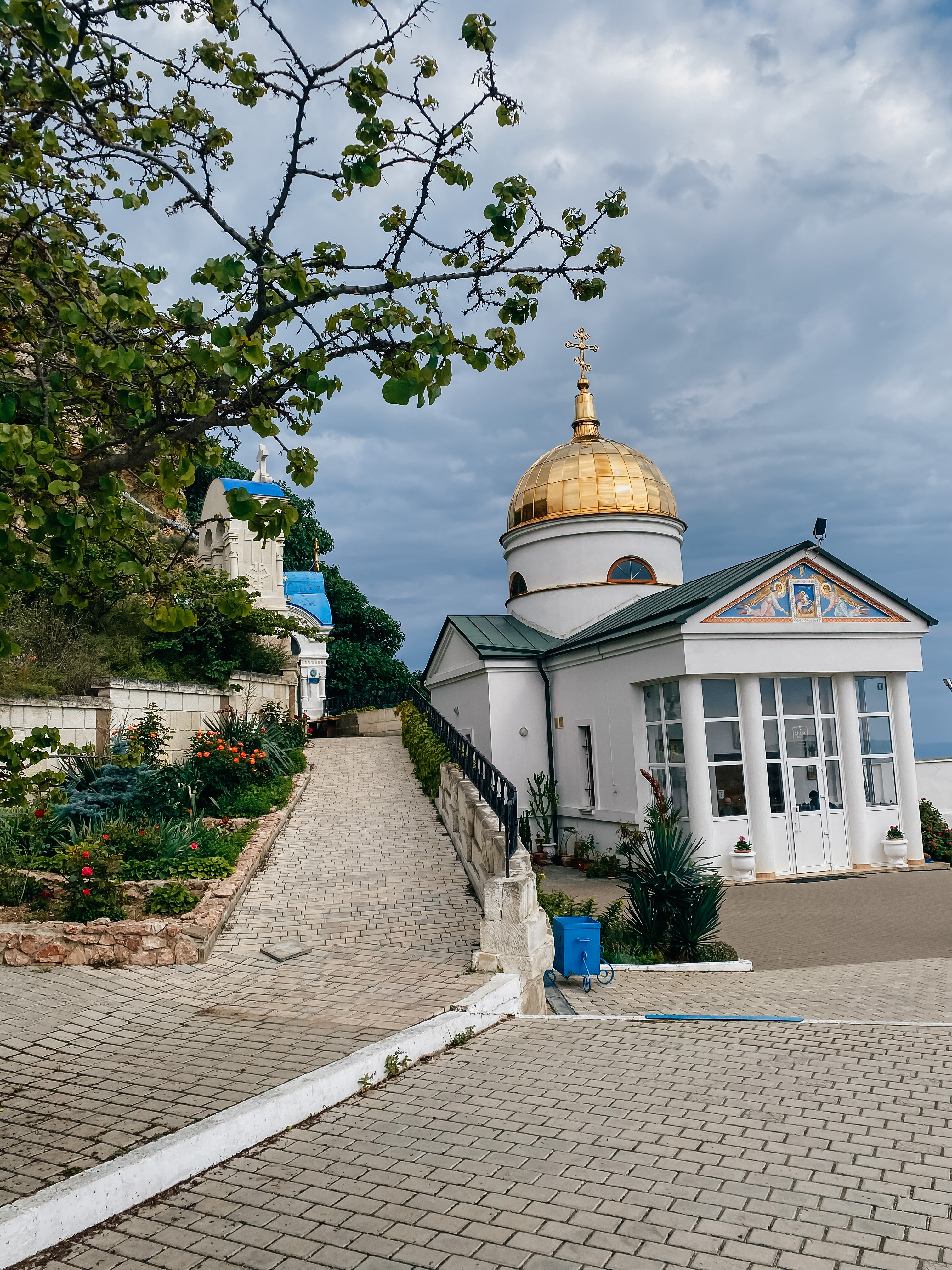 Панорама Фиолента под облаками